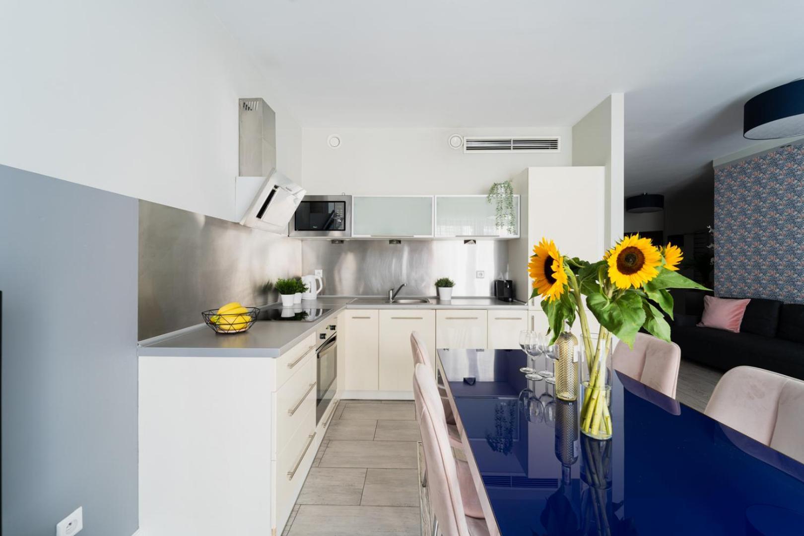 Апартаменты Nice Apart-City Center Krawiecka Вроцлав Экстерьер фото
